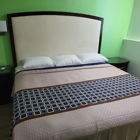 Value Inn & Suites Salina Luaran gambar