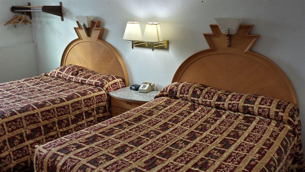 Value Inn & Suites Salina Luaran gambar
