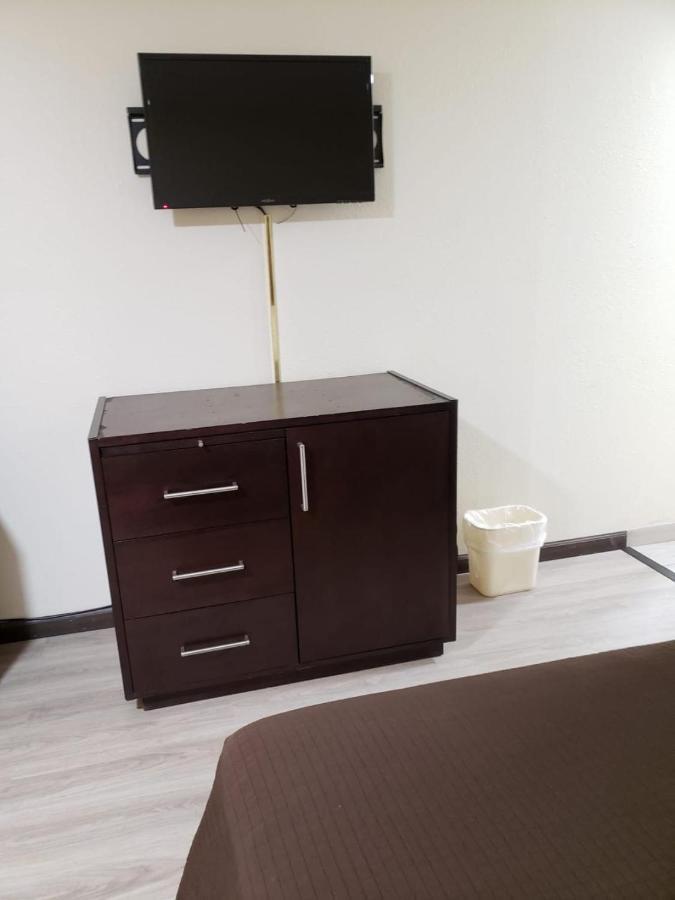 Value Inn & Suites Salina Luaran gambar