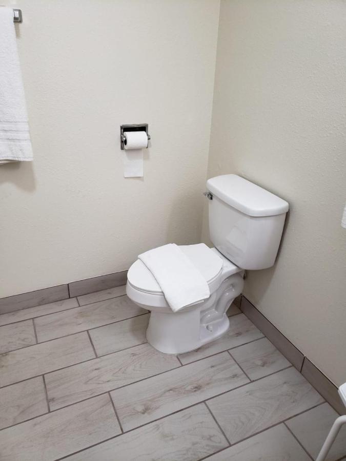 Value Inn & Suites Salina Luaran gambar